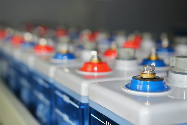 Pourquoi installer des batteries pour votre installation photovoltaïque dans le Tarn ?